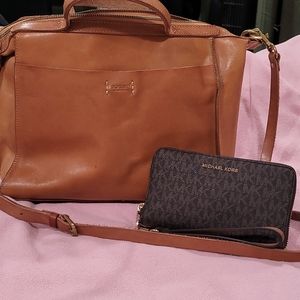 Oldtrend purse tan color